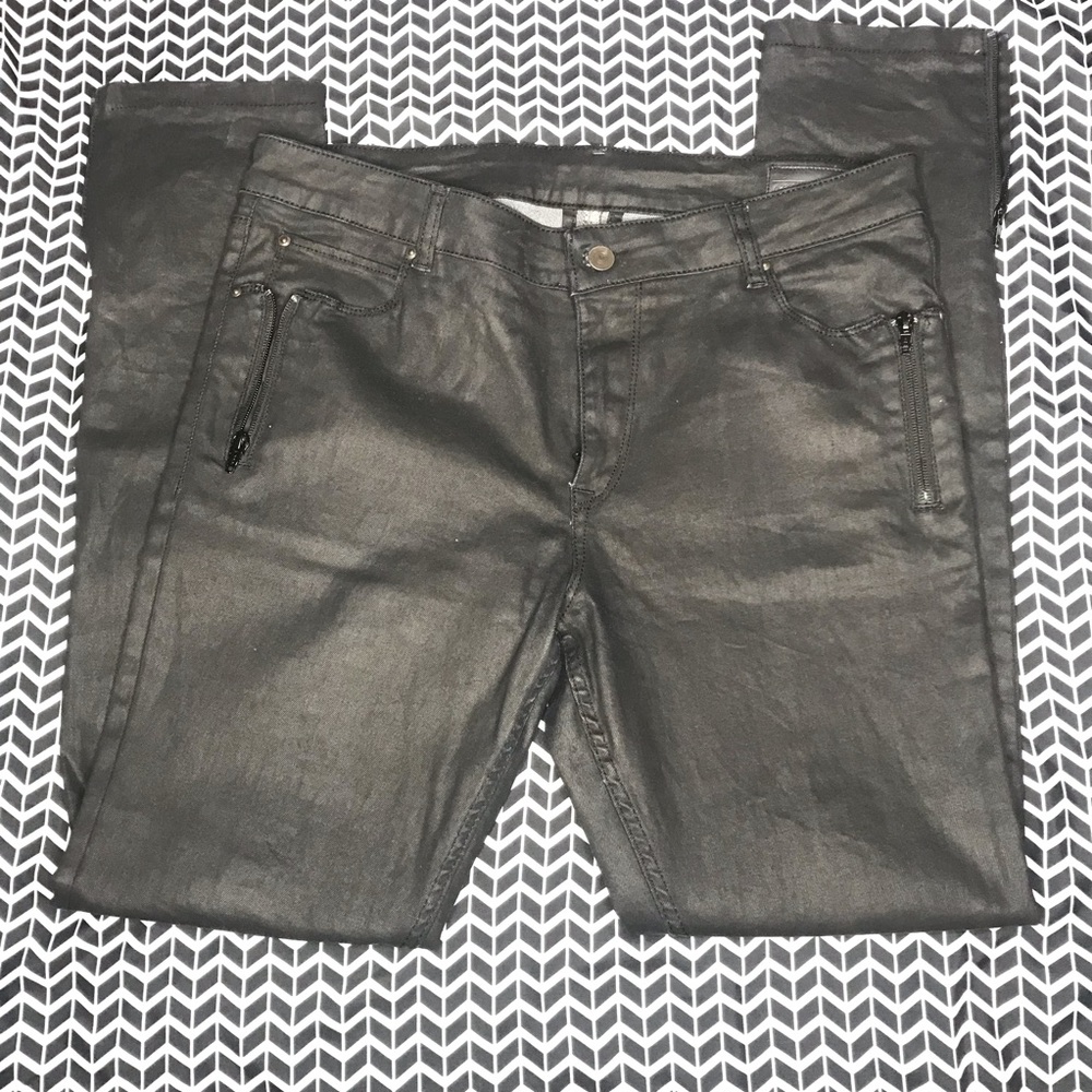 ASOS - Men’s Coated Black Skinny Jeans. Size 34